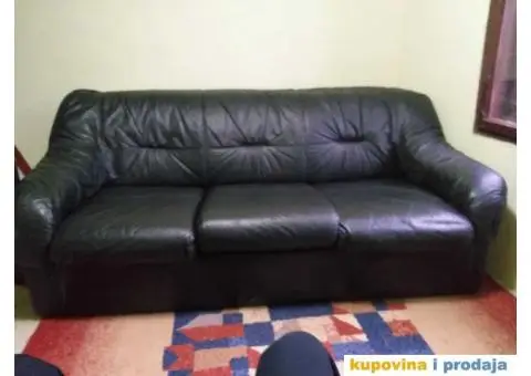 Kozni trosed na razvlacenje + 2 kozne fotelje