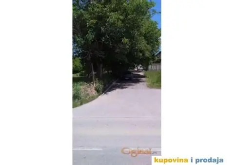 Plac na prodaju - 2/4