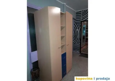 Ormar, dimenzije 110 širina, 197 visina, 56 dubina - 1/5