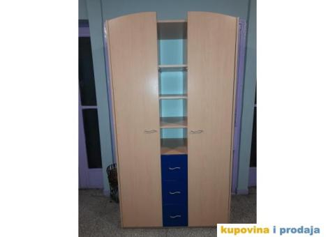 Ormar, dimenzije 110 širina, 197 visina, 56 dubina - 3/5