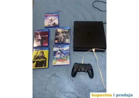 playstation 4 ( 5 igrice ima jos neke 3 4 igrice na njega)
