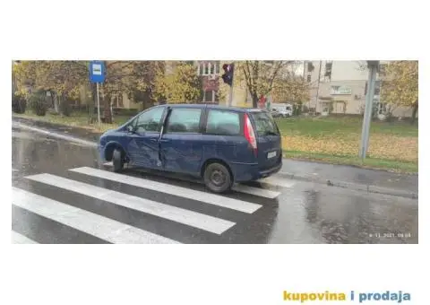 Fiat Ulysse 2003. godište/7 sedišta -havarisan u voznom stanju! - 1/10