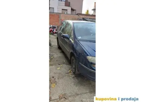 Fiat Ulysse 2003. godište/7 sedišta -havarisan u voznom stanju! - 10/10