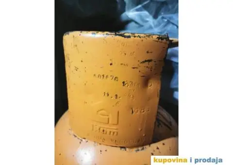 Plinska boca, 12.7 kg,  1500 din.