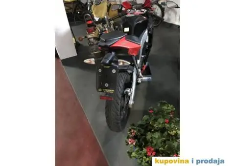 Aprilia RS4 125 - 2/6