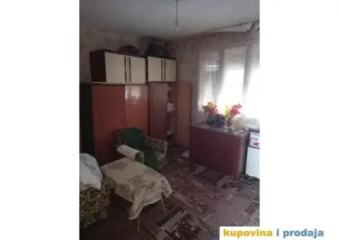 Prodajem Vikendicu u Mladenovcu - 3/4