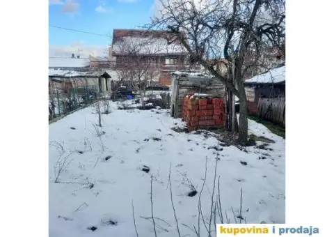 Prodajem Vikendicu u Mladenovcu - 4/4