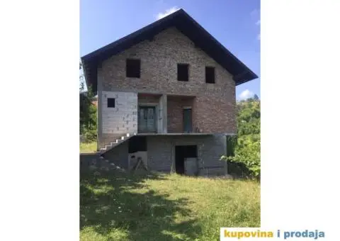 HITNO NA PRODAJU KUCA SA SVIM IMANJEM U SELU KOSTAJNIK KOD KRUPNJA - 3/7