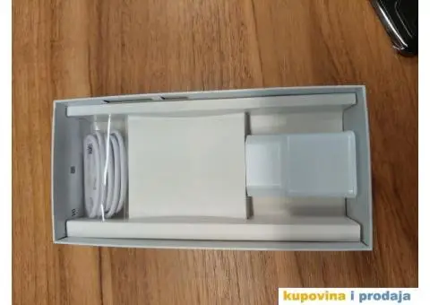 Samsung A52 128GB Novi - 4/5