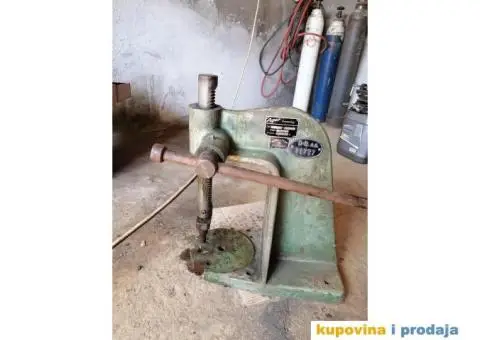 Dve glave za strug 160 i 250 mm. - 3/8