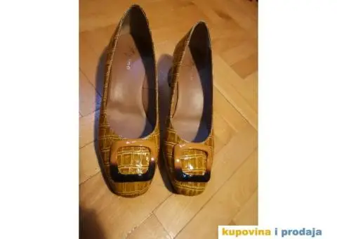 Kožne lak žute ž. cipele