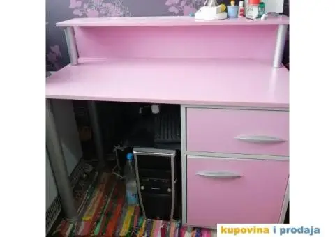 Prodajem deciji radni sto - 1/4