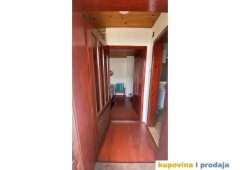 prodajem vikend kuću u Bajinoj Bašti - 4/12