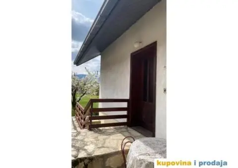 prodajem vikend kuću u Bajinoj Bašti - 12/12