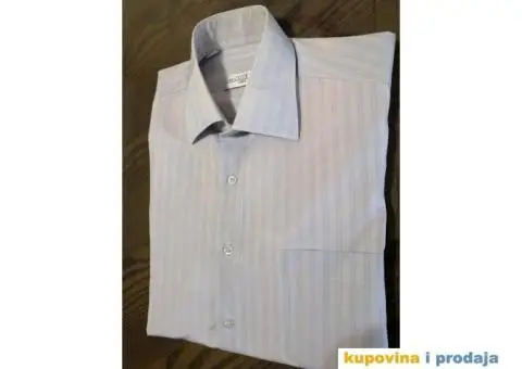 Košulje 2 kom obe za 300 din, dug rukav, vel 38-42 - 11/12