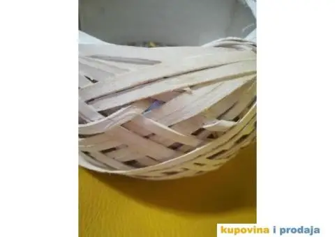 Bela korpa pletena kao nova,za razne sitnice ili dekoraciju - 4/9