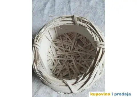 Bela korpa pletena kao nova,za razne sitnice ili dekoraciju - 9/9