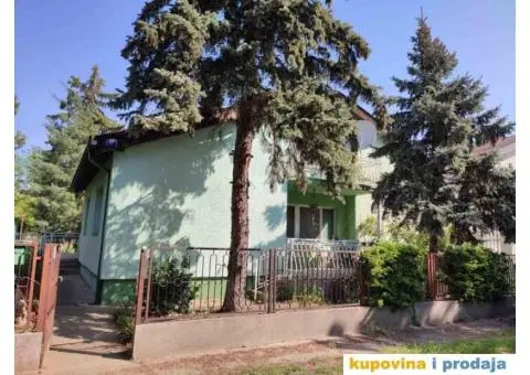 Hitno prodajem porodičnu kuću na Paliću pored Subotice - 2/6