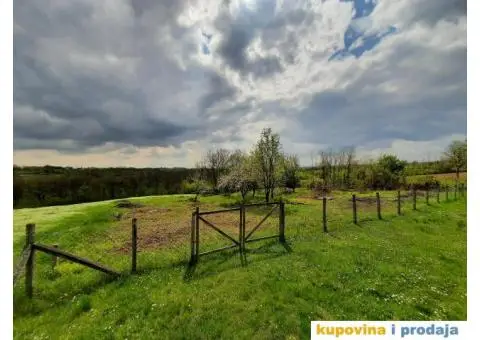 Pradjem plac u Baćevcu - 1/9