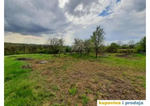 Pradjem plac u Baćevcu - 2/9