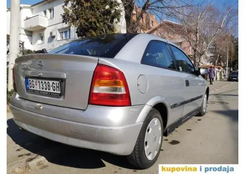 Opel astra G - 2/6
