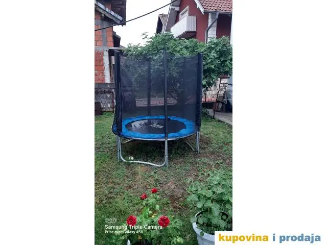 Trampoline kupljena letos malo korišćena do 100kg tezine - 1