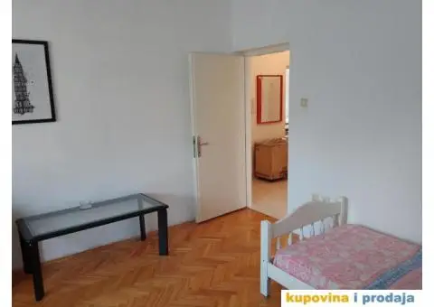 Banovo brdo, stan 74m2  (3.0) sa garsonjerom , vpr/2,  ta,  parking mesto, uknjižen - 9/14