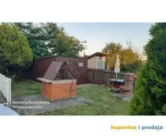 Prodajem dve vikendice u Natalincima - Topola