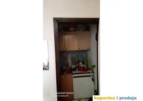 Prodajem dve vikendice u Natalincima - Topola - 6/9