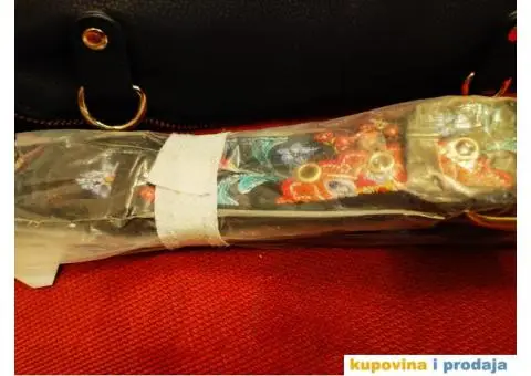 Desigual crna efektna torba sa vezenim cvetovima - 2/2