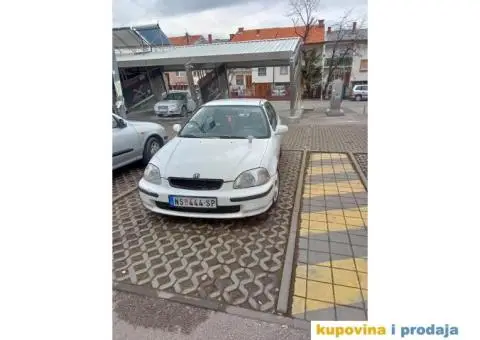 Na prodaju Honda civic - 6/12