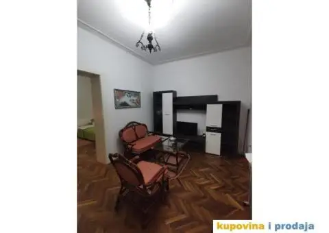 Izdajem stan kod Kalenić pijace - 6/10