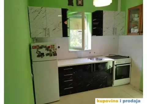 IZRADA PLOČASTOG NAMEŠTAJA PO MERI - 10/11