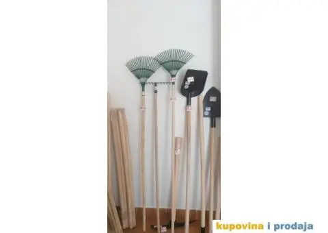 PRODAJA GRADJEVINSKOG MATERIJALA I USLUGE - 6/15