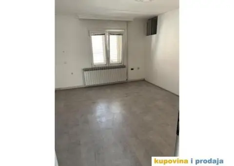 Kuca u centru Zemuna - 9/15