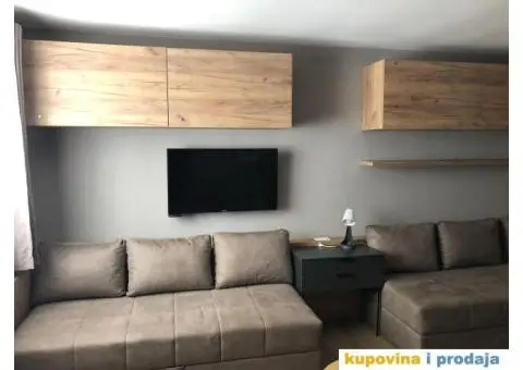 Izdavanje apartmana u centru Kopaonika Apartmani A - 14/15