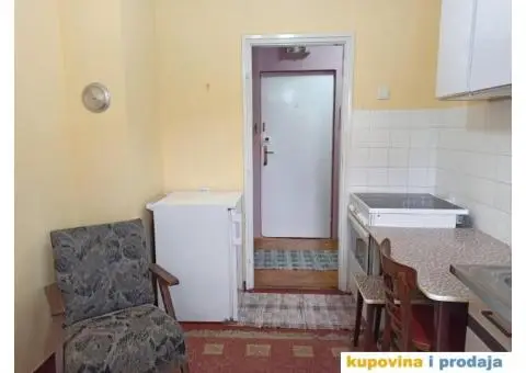 Izdajem stan u Zemunu 43m² - 4/7