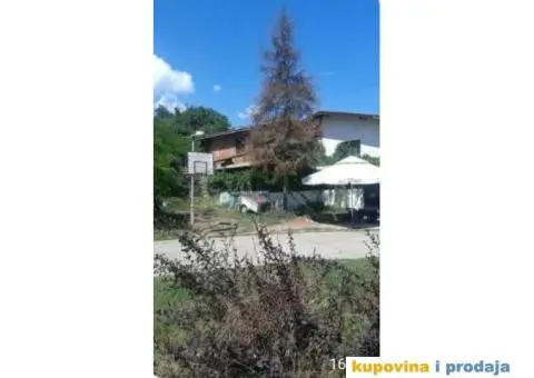 Dve  kuce  460  m2  sa  restoranom - 12/15