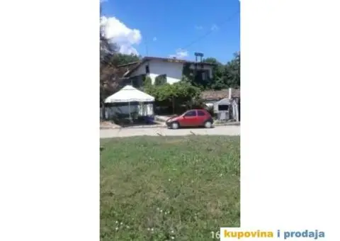 Dve  kuce  460  m2  sa  restoranom - 13/15