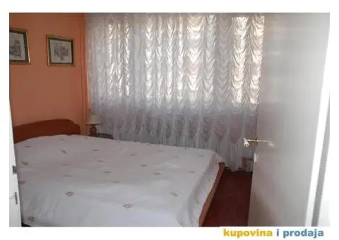 Prodajem stan - 5/12