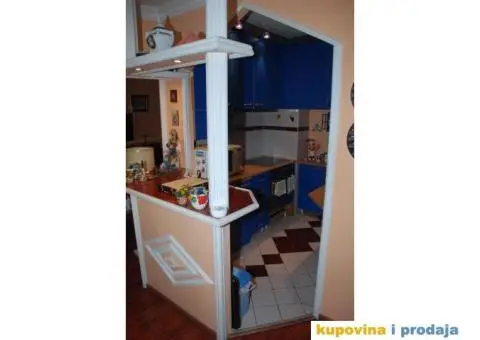 Prodajem stan - 6/12