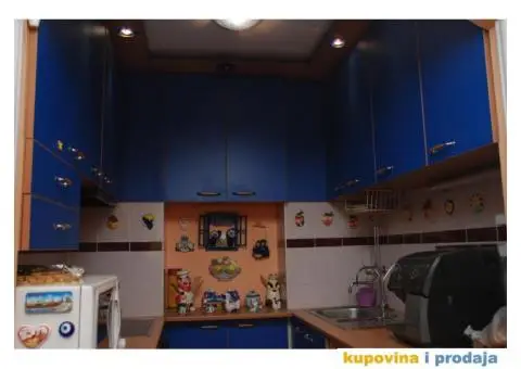 Prodajem stan - 7/12