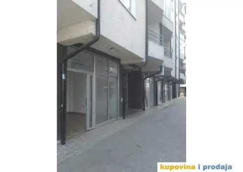 Na prodaju poslovni prostor-lokal - 3/9