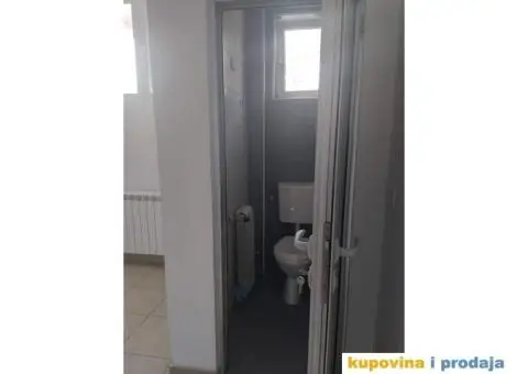 Na prodaju poslovni prostor-lokal - 9/9