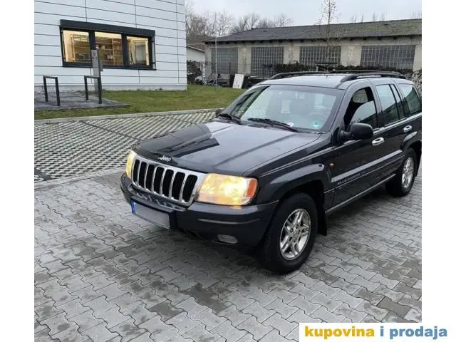 Jeep Grand Cherokee - 1