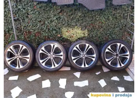 Al felne sa letnjim gumama 225/45 R17 ;5x114.3;6J 17
