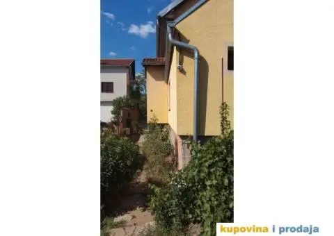 Spratna kuća na vršačkom bregu - 4/5