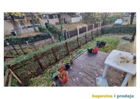 Mirijevske Karingtonke - komforan, porodični stan sa dvorištem - 12/14