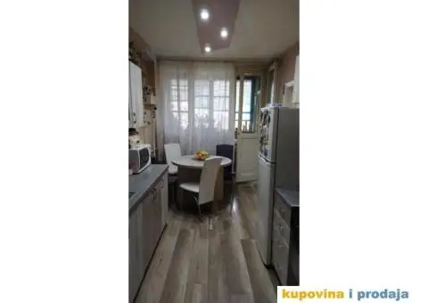 Dvosoban stan-Extra lokacija - 7/8