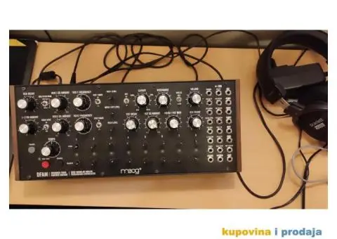 MOOG DFAM Drummer from another mother - Analogue Drum Synth - 3/4